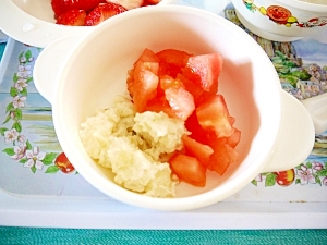 離乳食後期 トマトとポテトのサラダ レシピ 作り方 By ぎにゅ 楽天レシピ