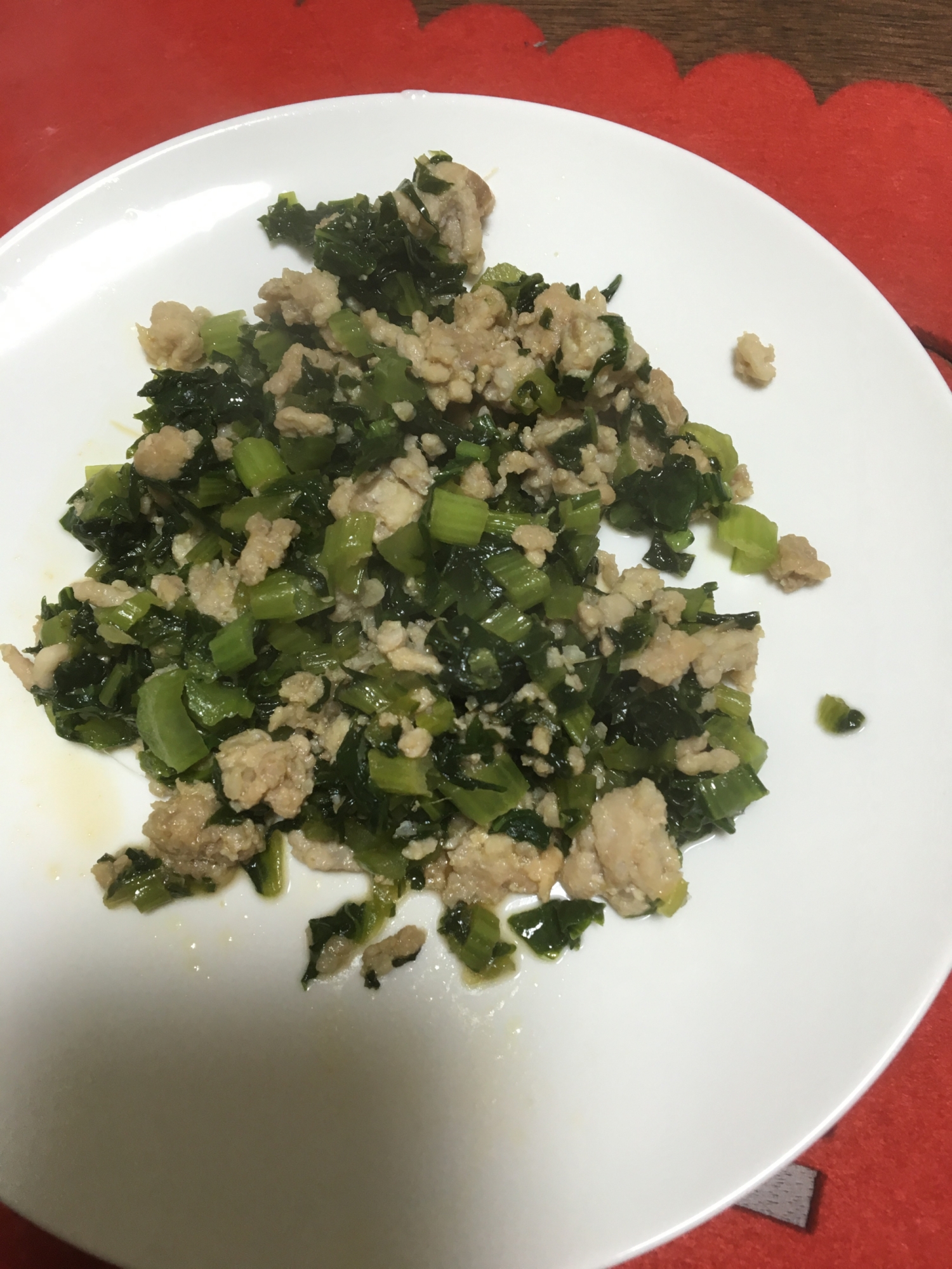 小松菜と鶏ひき肉の甘辛炒め