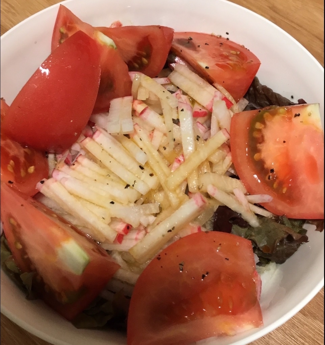 トマトと大根のサラダ