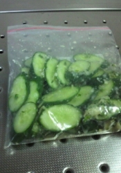 しその実を入れて 胡瓜の浅漬け レシピ 作り方 By 2727椿 楽天レシピ