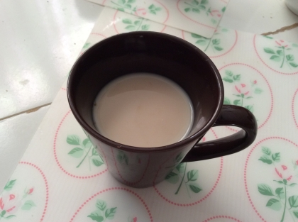 自宅で初めてほうじ茶ミルクティーを作ってみました。美味しいですね！