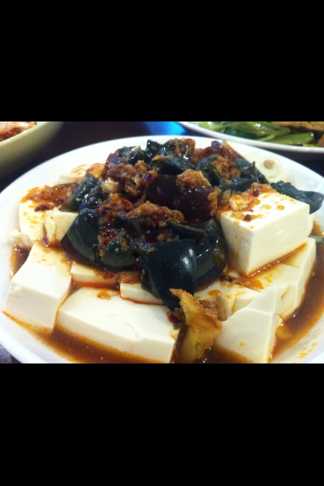 ピータンと絹豆腐の中華サラダ