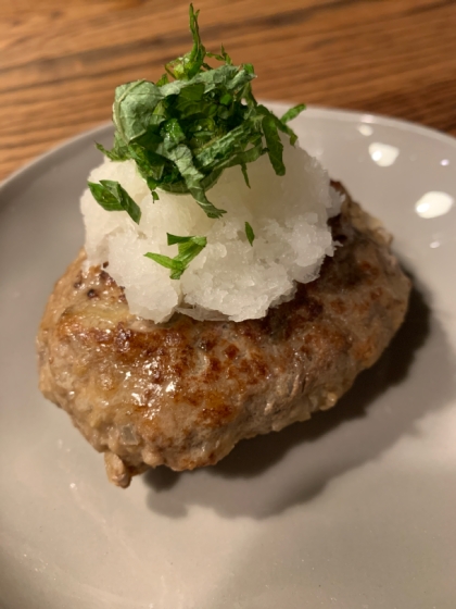 大根おろしとポン酢でさっぱりとした、おいしいハンバーグができました^_^