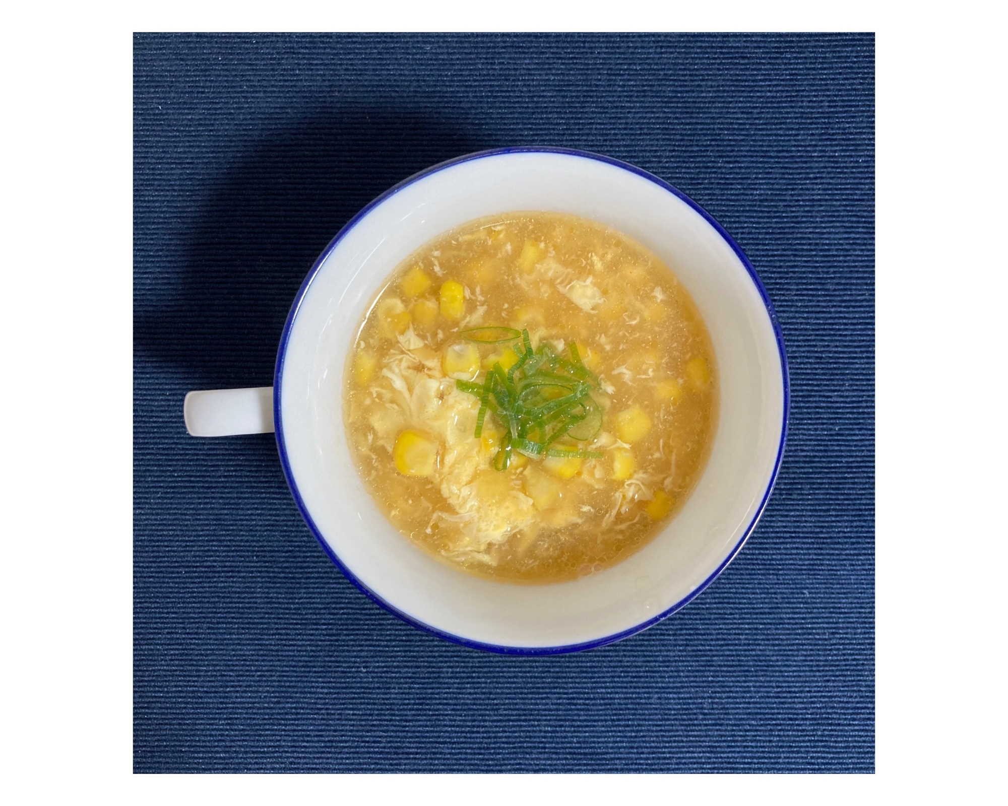 コーンと卵の洋風中華スープ