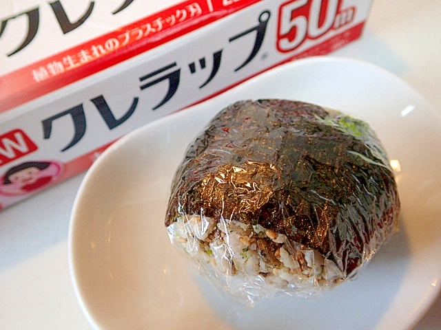 味付けちりめん入り　おから雑穀海苔巻きおにぎり♪