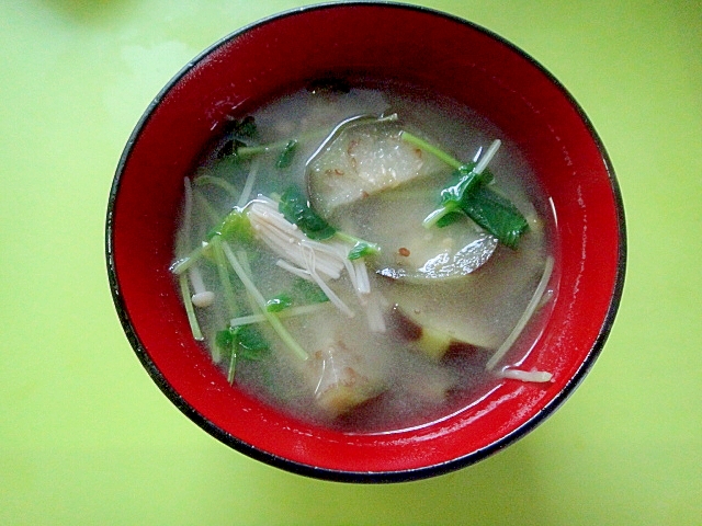 茄子とえのき豆苗の味噌汁