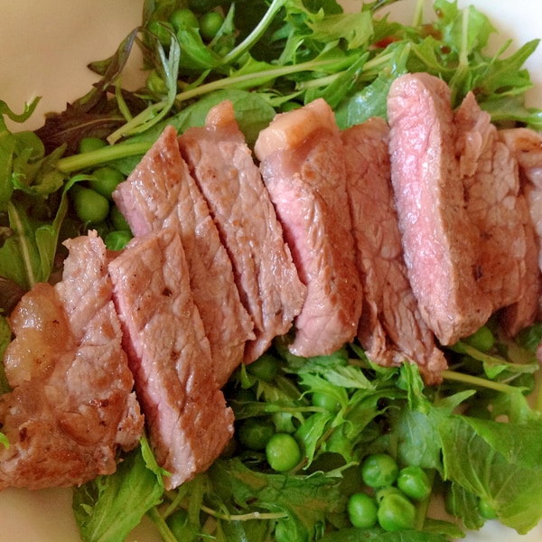 ワサビドレッシングでステーキサラダ レシピ 作り方 By Findus 楽天レシピ ワサビドレッシングでステーキサラダ レシピ 作り方 By Findus 楽天レシピ
