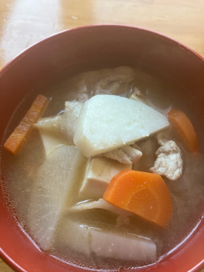 あったかこくうま豚汁