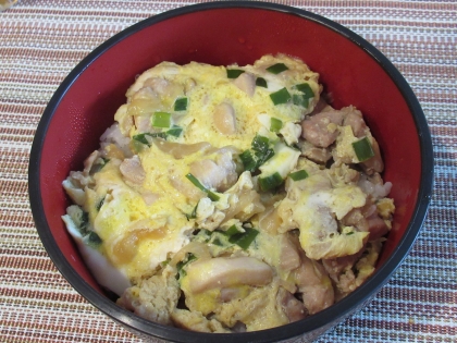 簡単！ニラ入り親子丼