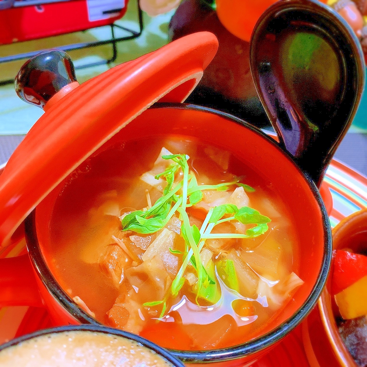 丸ごと玉ねぎと塩豚(̂•͈Ꙫ•͈)̂の具沢山スープ