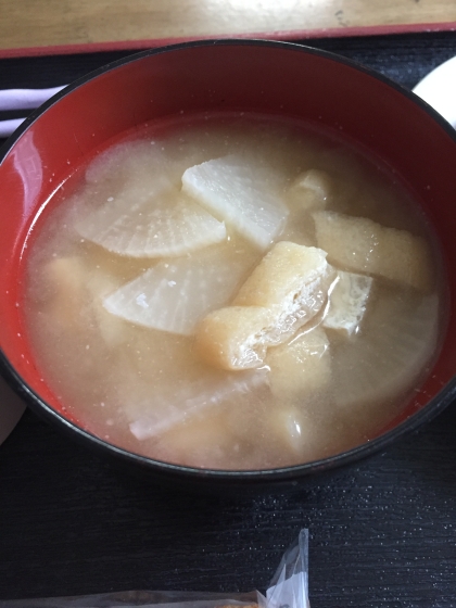 白菜と大根の味噌汁