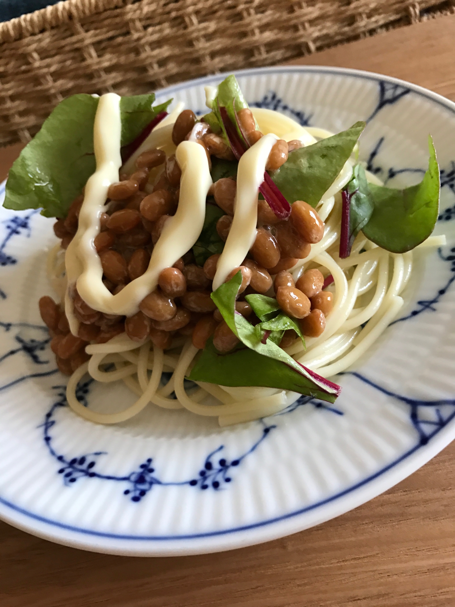 ベビーデトロイトと納豆の辛子マヨパスタ