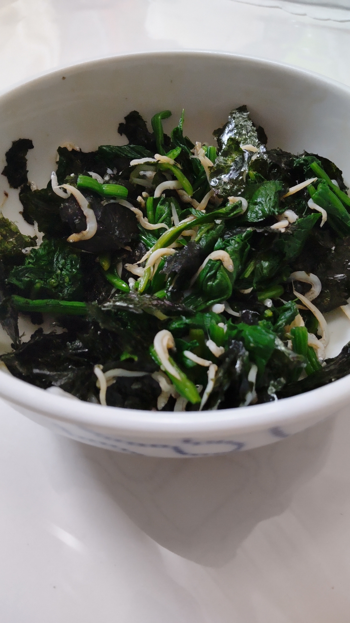 子供に人気 ほうれん草 しらす のりの和え物 レシピ 作り方 By ゆりらママ 楽天レシピ 子供に人気 ほうれん草 しらす のりの和え物 レシピ 作り方 By ゆりらママ 楽天レシピ