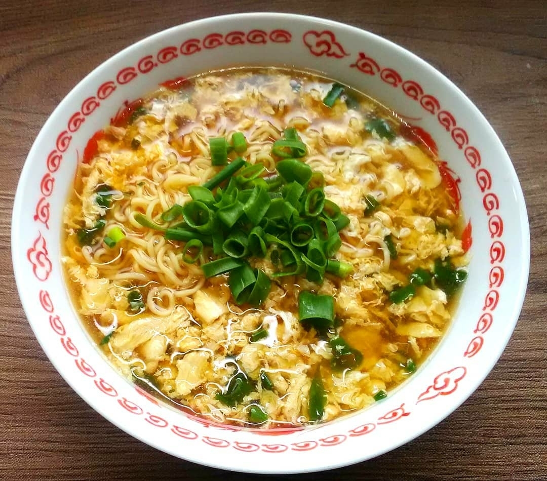 餡かけインスタントラーメン