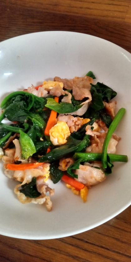 豚肉とほうれん草のオイスターソース炒め