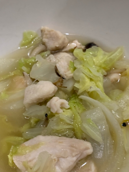 白菜鶏肉団子えのき鍋/いしる風味