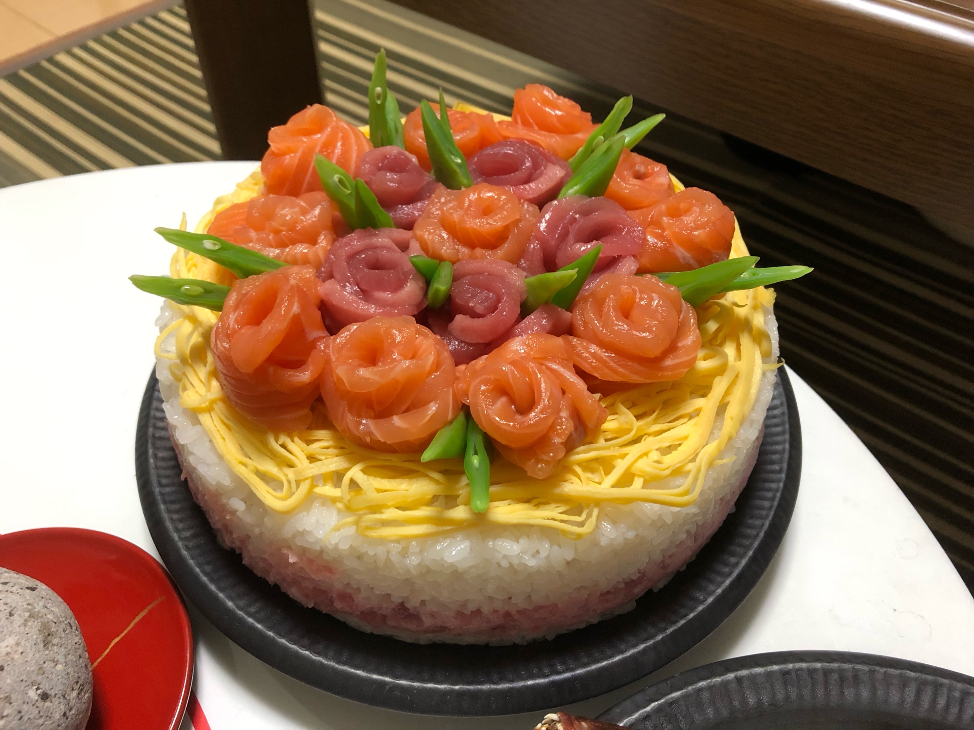 お誕生日！お食い初め！簡単お祝い寿司ケーキ！