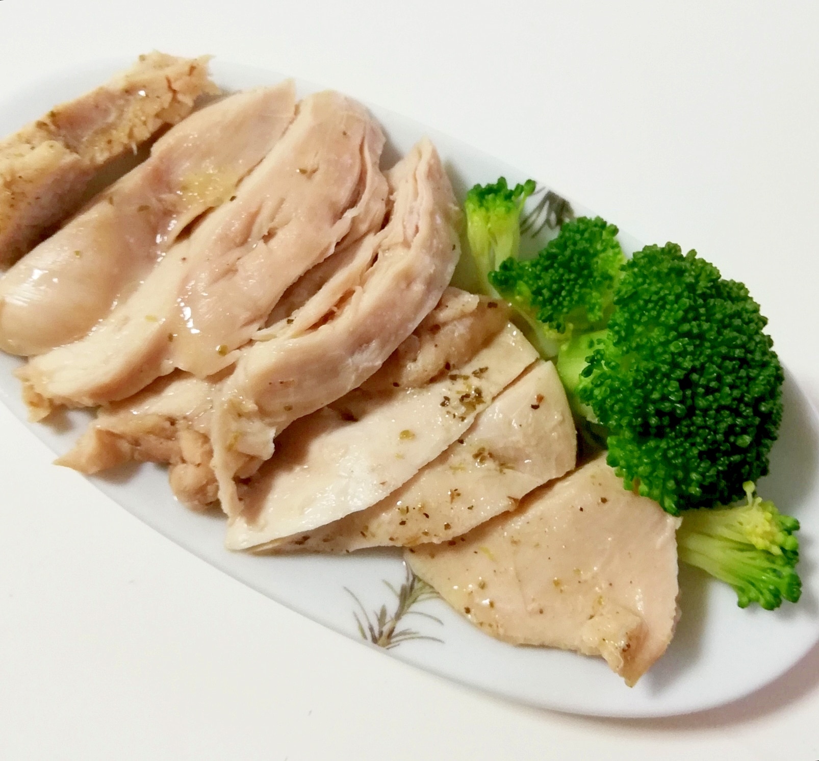 れもん風味のサラダさんページ れもん風味のサラダさんページ 志麻さんの“夏のレモンサラダ