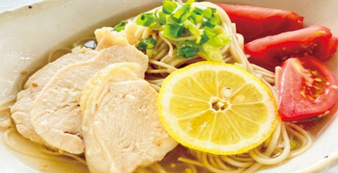 風味豊かな鶏ハムレモンのさっぱり黒豆そうめん