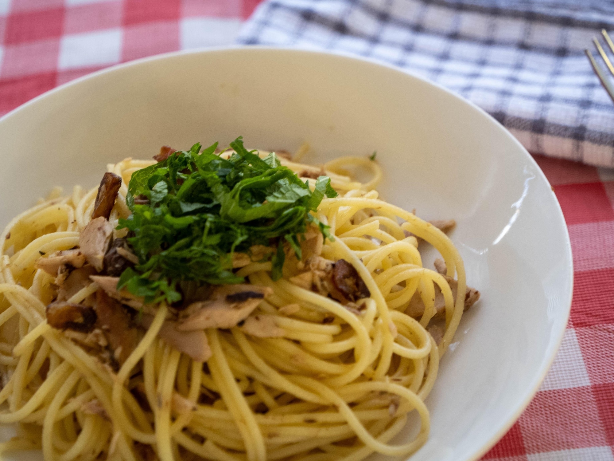 高知県産 焼きかつおの和風ペペロンチーノ レシピ・作り方 by
