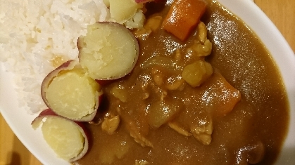 豚ひき肉とさつまいも入りのカレー