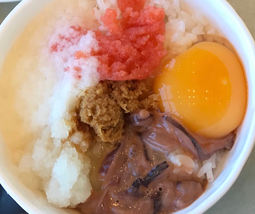 余り物で！ぶっかけ海と山の幸ミックス丼