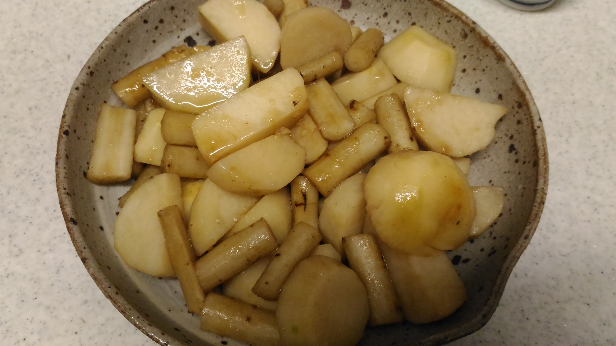 里芋と牛蒡の煮物