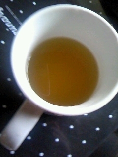 いつもコーヒーばっかり飲んでるから たまには緑茶で☆ハマりそう～(*^_^*)ごちそうさまで～す☆