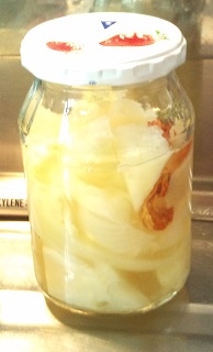 玉ねぎとキャベツの｛リンゴ酢+クエン酸｝漬け