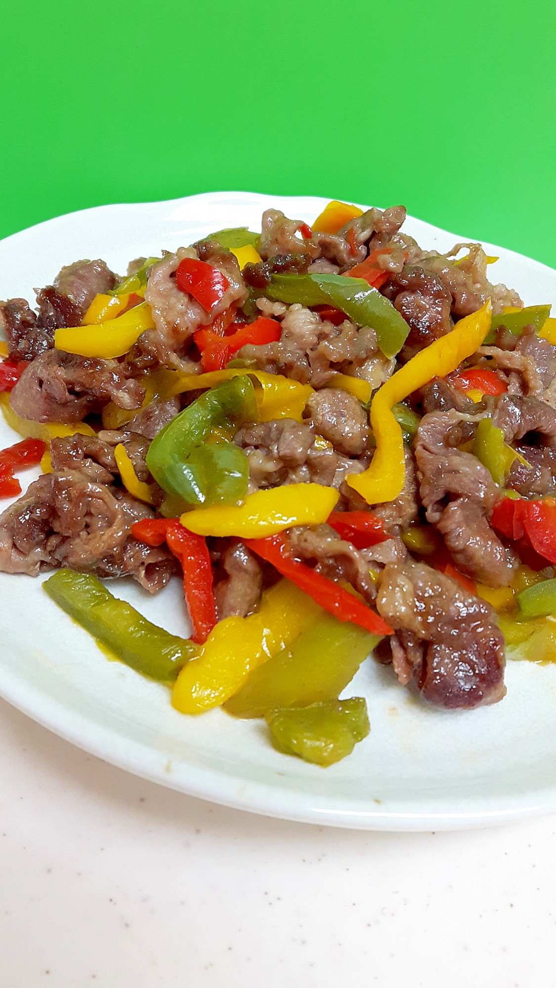 簡単 子供が喜ぶ 牛肉とパプリカの醤油炒め レシピ 作り方 By Acchan66 楽天レシピ 簡単 子供が喜ぶ 牛肉とパプリカの醤油炒め レシピ 作り方 By Acchan66 楽天レシピ