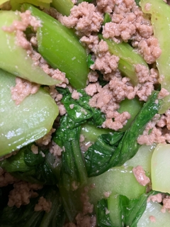 青梗菜と豚ひき肉のオイスターソース炒め
