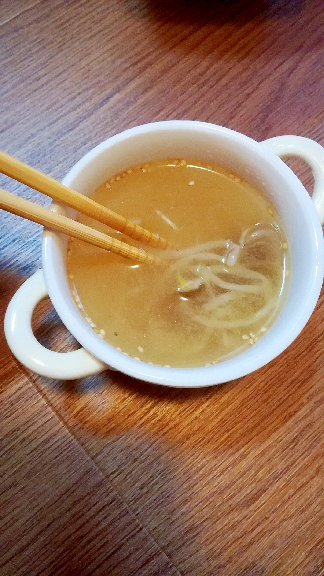 もやしとまいたけの中華スープ