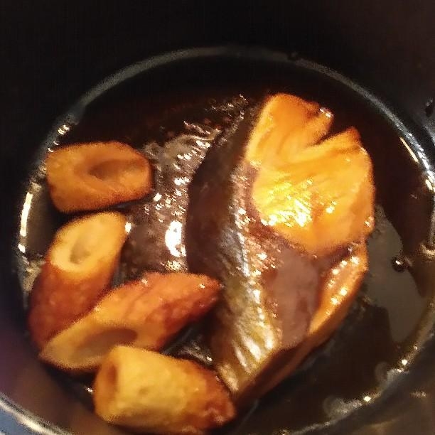 鰤とちくわの照り焼き