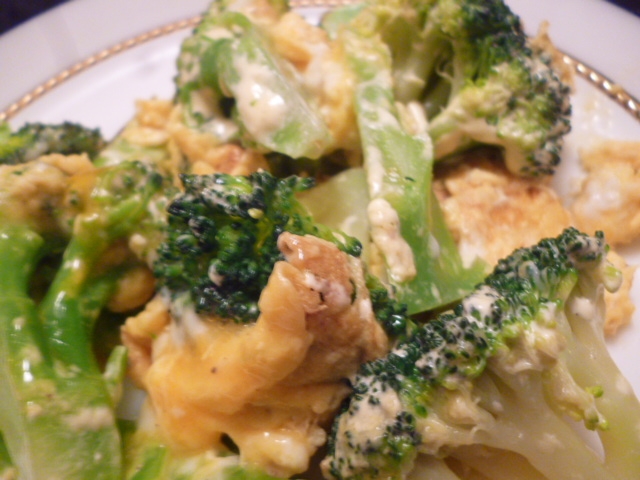 ブロッコリーと卵のマヨネーズ炒め レシピ 作り方 By fairy tale 楽天レシピ