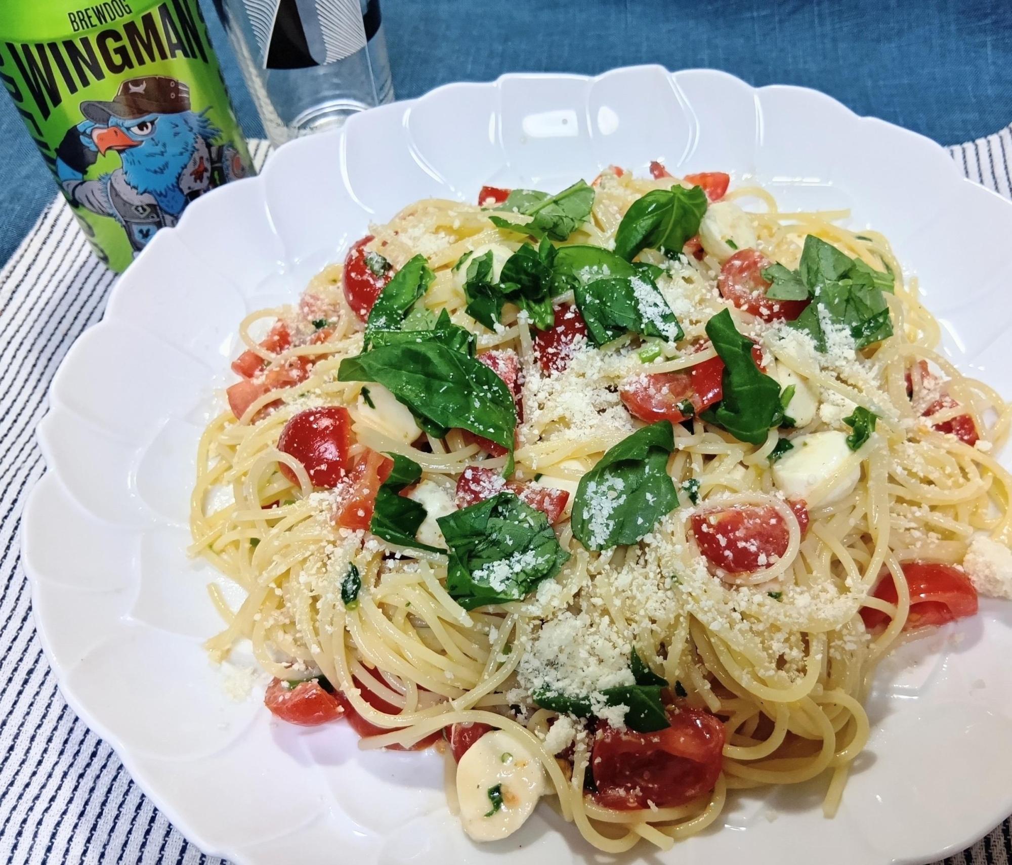 モッツァレラチーズとトマトの冷製バジルスパゲティ