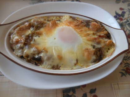 *nini* さん
こんにちは～♪
カレーの残りは麺類ばかりでしたが、新鮮感がある焼きカレーとても美味しくいただきました♪ご馳走さまでした(*^_^*)