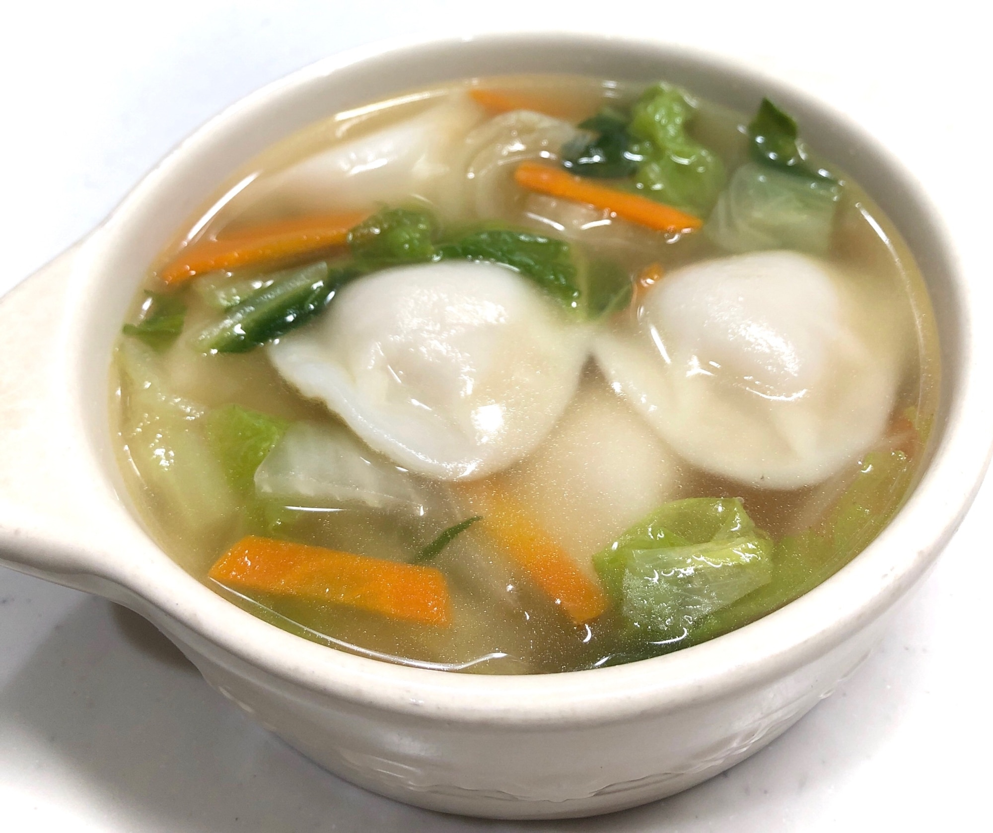 水 餃子 スープ 野菜 たっぷり