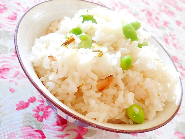 御吸物の素de❤もち米入りの枝豆おこわ風❤
