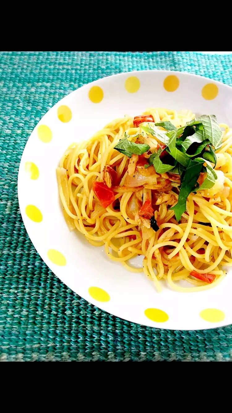 めんつゆで簡単 ツナとトマトの和風しそパスタ レシピ 作り方 By みきたん 楽天レシピ めんつゆで簡単 ツナとトマトの和風しそパスタ レシピ 作り方 By みきたん 楽天レシピ