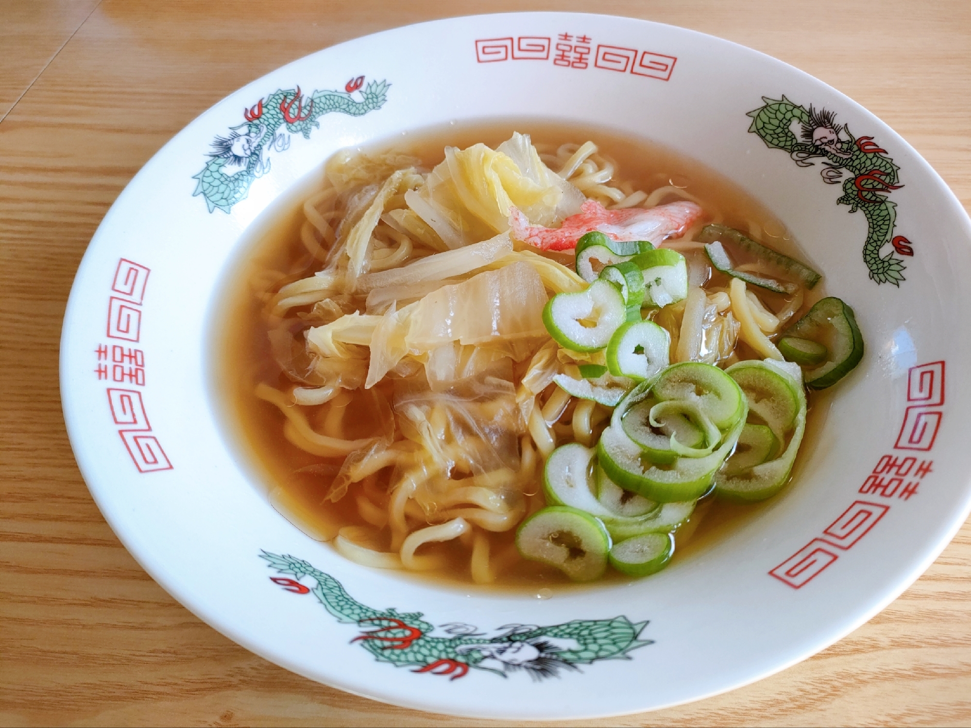 白菜とカニカマの醤油ラーメン