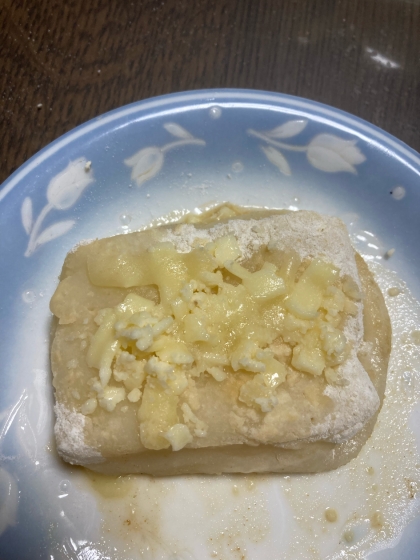 とろ〜リとしたチーズがお餅にあって、とっても美味しく頂きました。