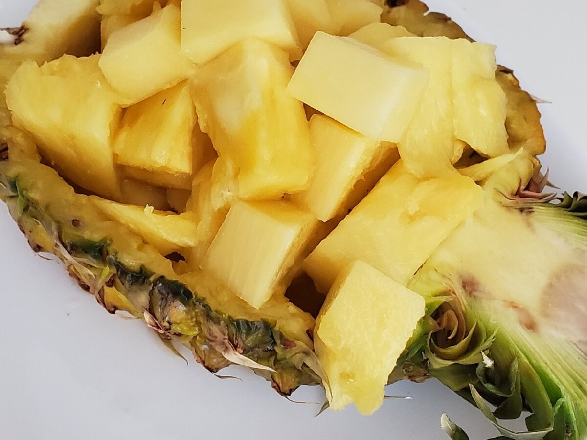 パーティーに パイナップルバスケットの切り方 レシピ 作り方 By ぺこまるさん 楽天レシピ パーティーに パイナップルバスケットの切り方 レシピ 作り方 By ぺこまるさん 楽天レシピ