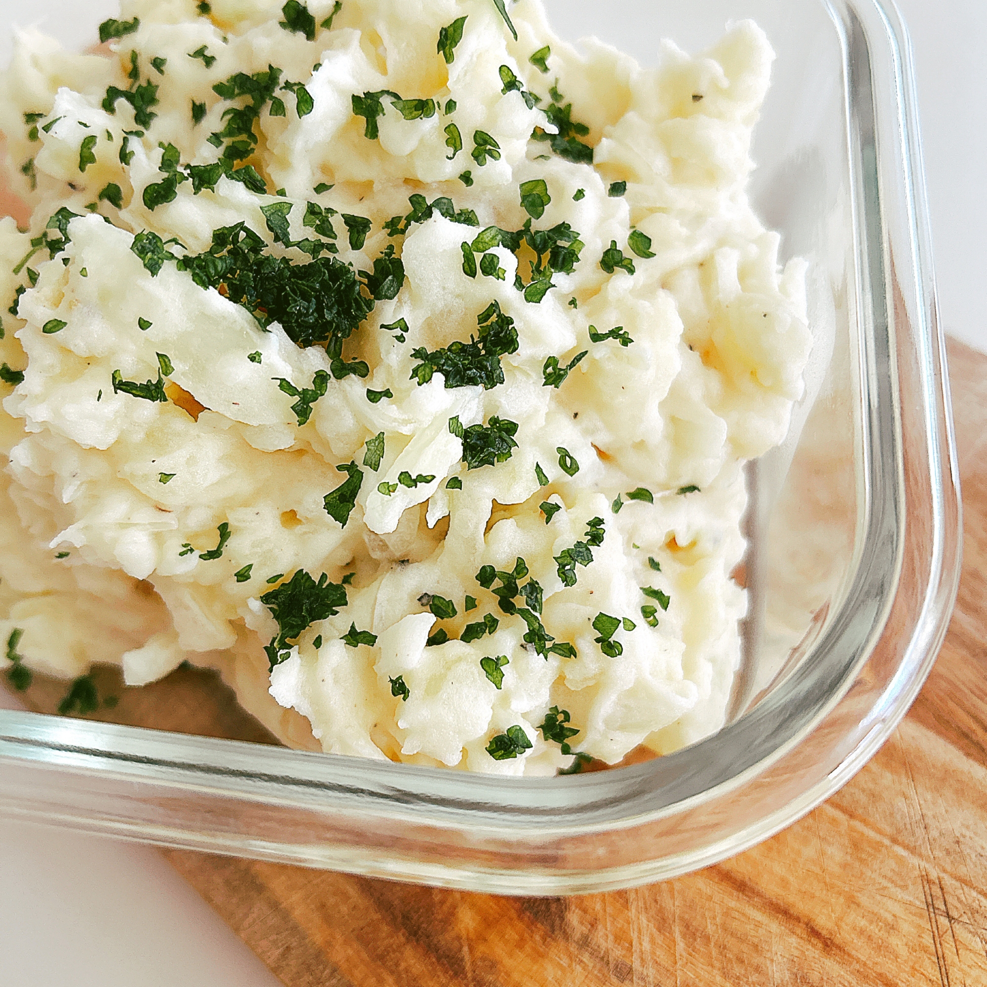 シンプル♪玉ねぎだけの酸っぱいポテトサラダ。