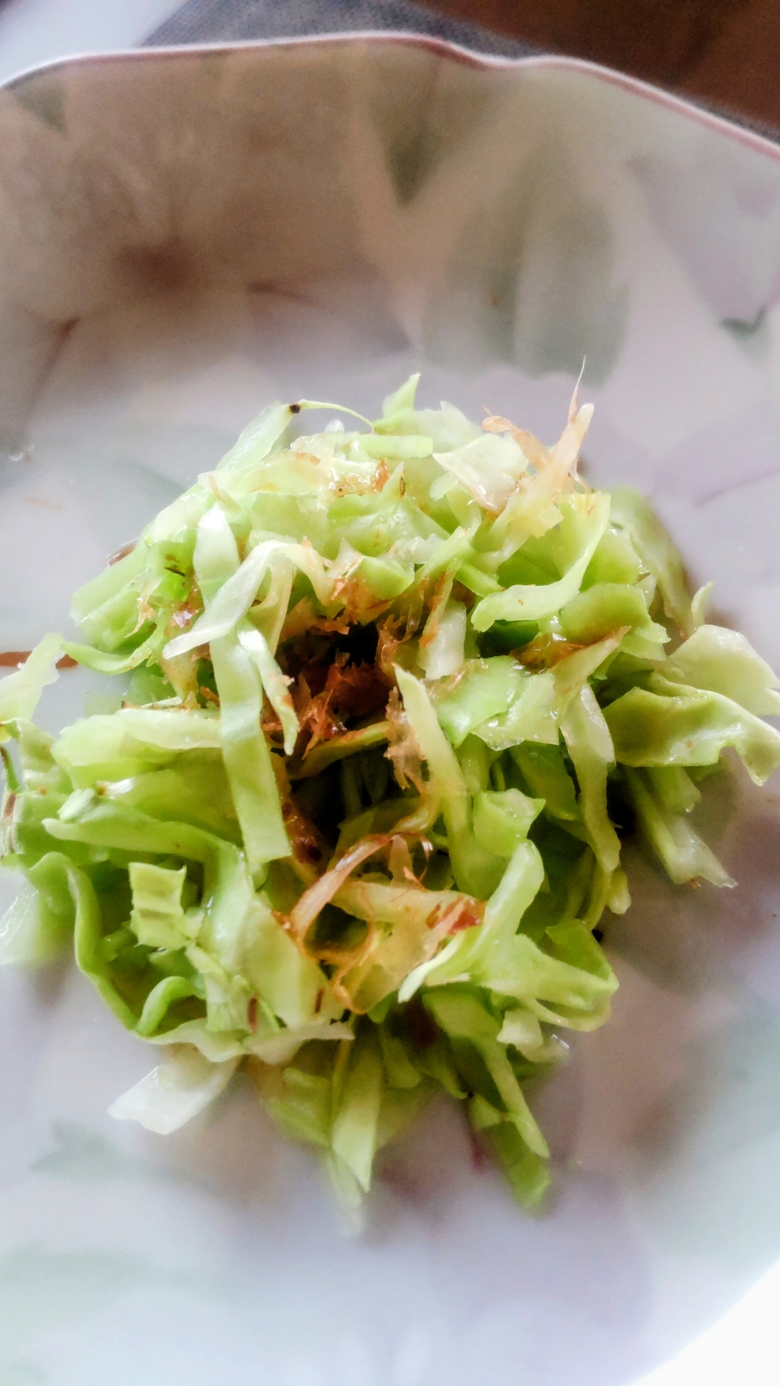 キャベツ鰹節和え