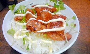 漢の「焼き鳥丼」