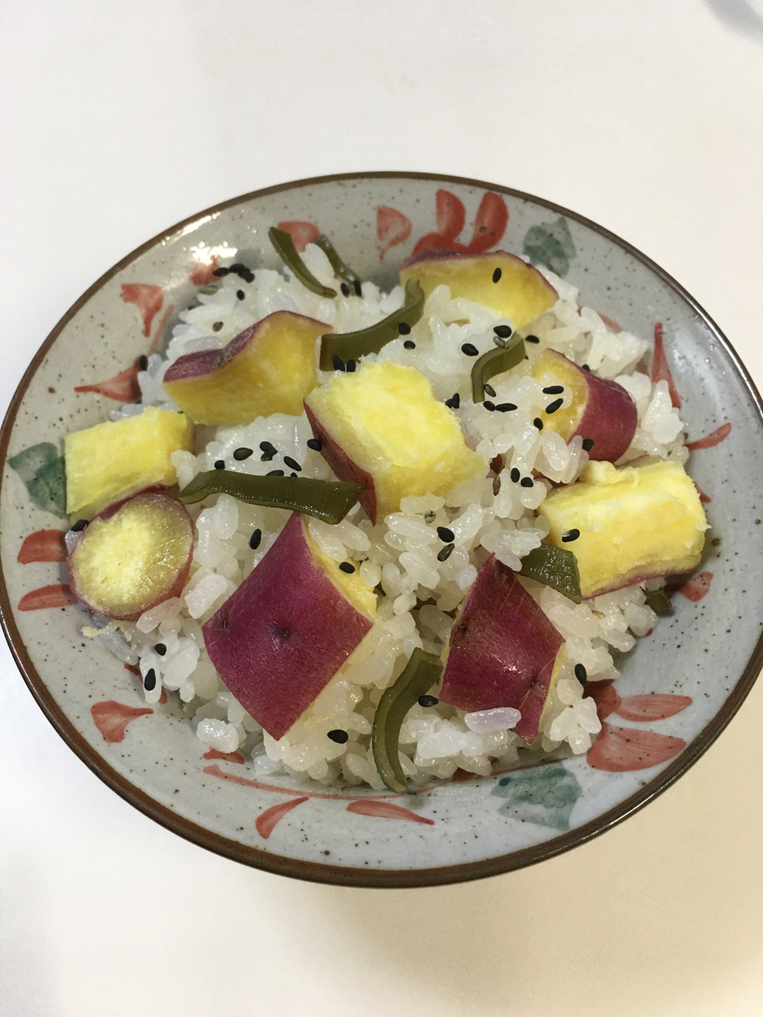 さつま芋と昆布の炊き込みご飯