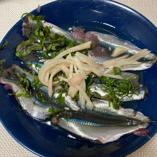 うちのおかず 新鮮なうるめいわしを大葉と新生姜で レシピ 作り方 By おいしんぼ 楽天レシピ うちのおかず 新鮮なうるめいわしを大葉と新生姜で レシピ 作り方 By おいしんぼ 楽天レシピ