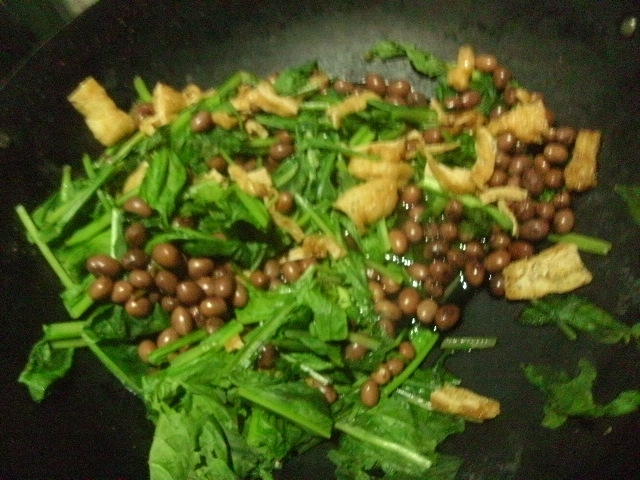 いんげん豆とお揚げと小松菜のソテー