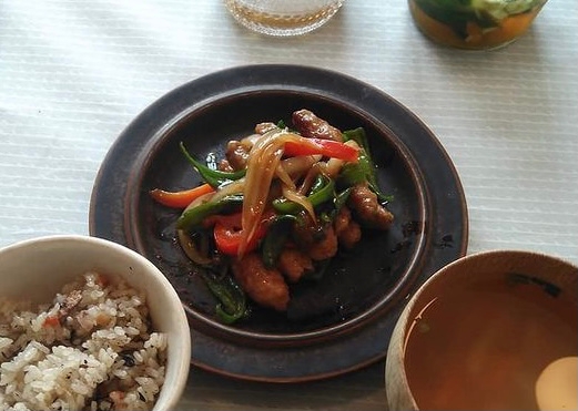 簡単！豚肉の黒酢炒め