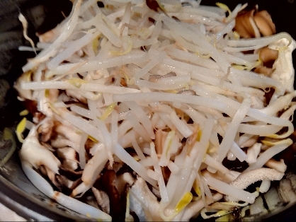 さつま揚げ＆もやしのバター白だし炒めꕤ୭*